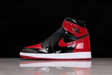 Nike Air Jordan 1 High Bred Patent 555088-063 Basketball Shoes