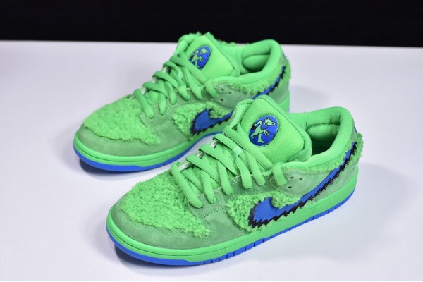 Grateful Dead x Nike SB Dunk Green Bear Green Blue CJ5378-300