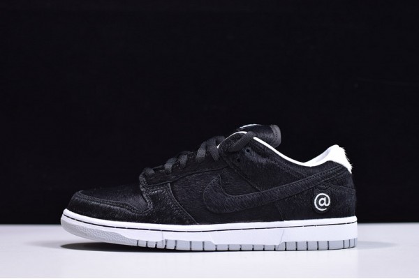 Medicom Toy x Nike SB Dunk Low BE Rbrick Black White CZ5127-001